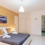 Napoli Centro, Dm Suites