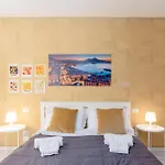 Napoli Centro, Dm Suites