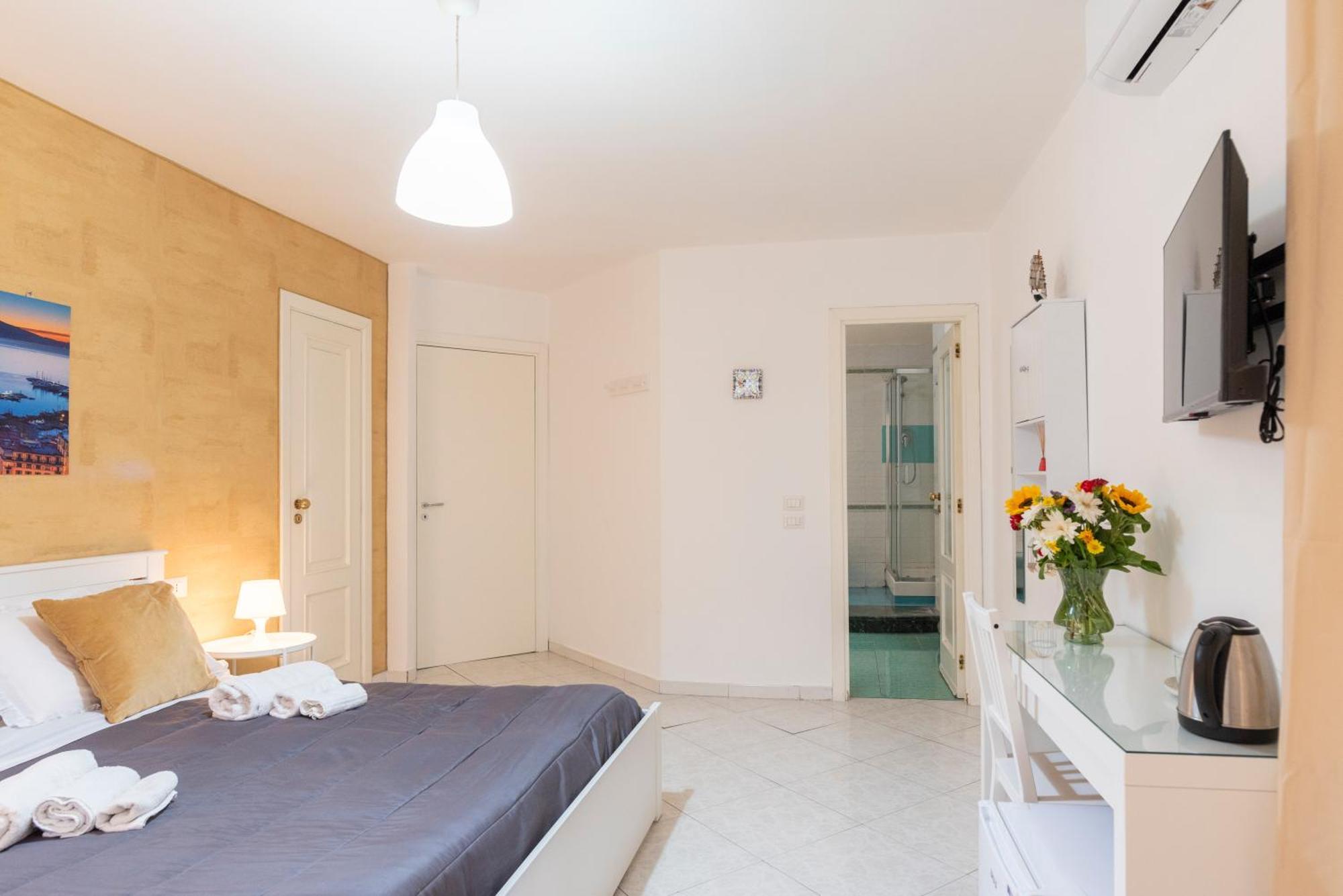 Centro, Dm Guest house Naples