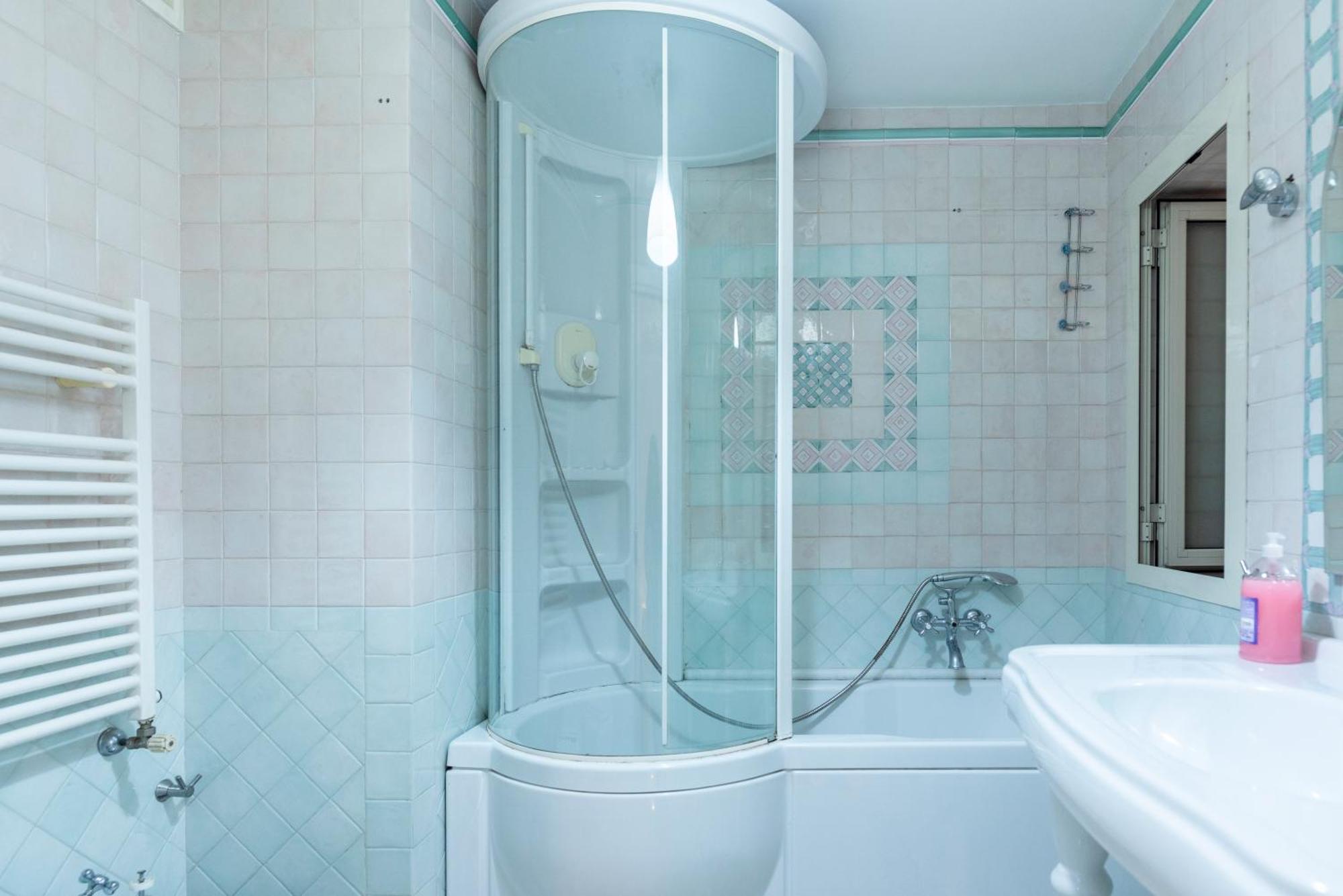 Centro, Dm Guest house